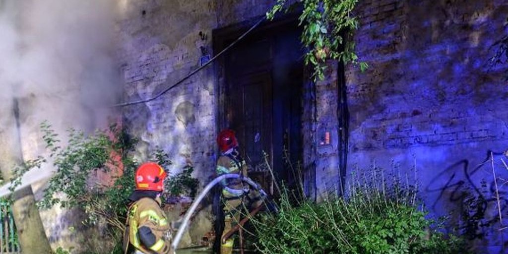 Nie tylko ogień? Policja podejrzewa udział osób trzecich w przyczynieniu się do śmierci mężczyzny