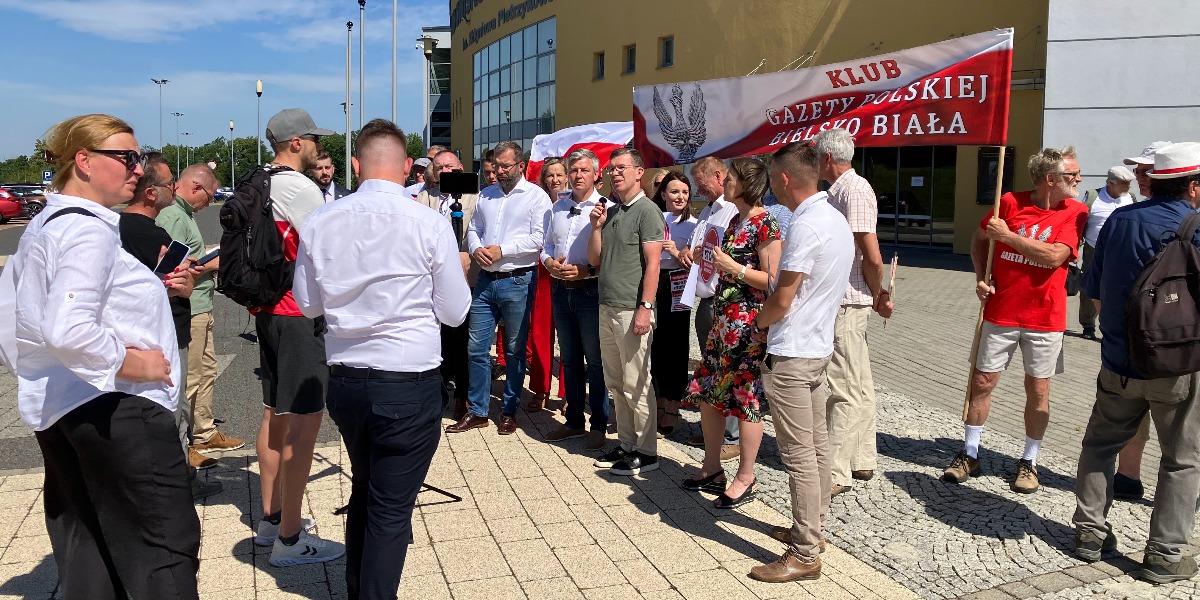 Po Co Nam Cic? Jedni O Integracji, Drudzy O Zagrożeniach