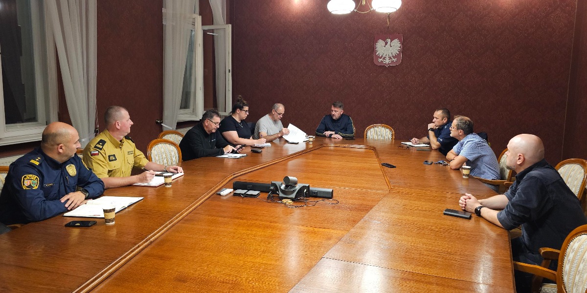 Prezydent Wprowadził Pogotowie