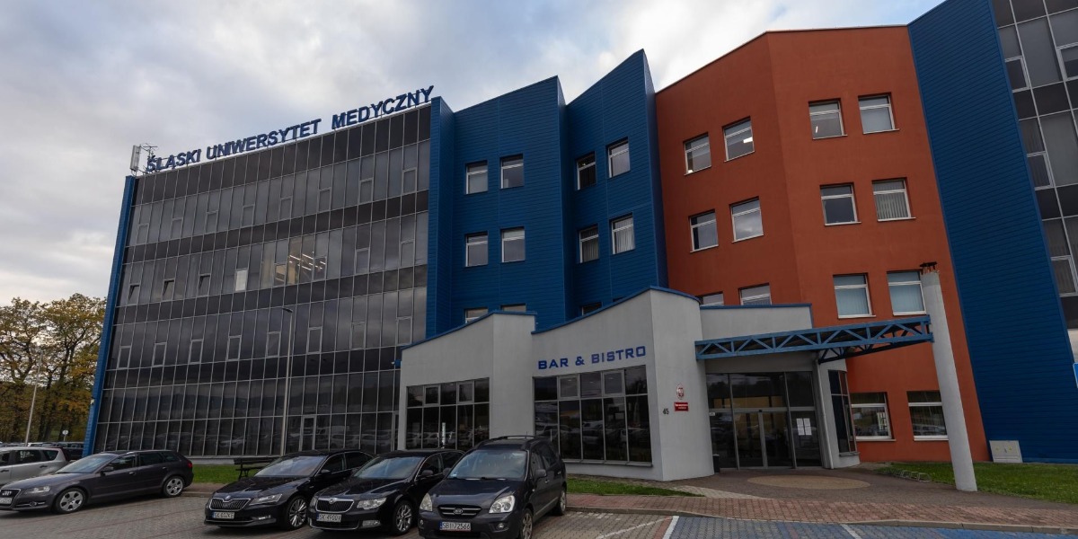 Akredytacja Przyznana, Akademik I Kampus W Planach – Filia Śum Nabiera Rozpędu