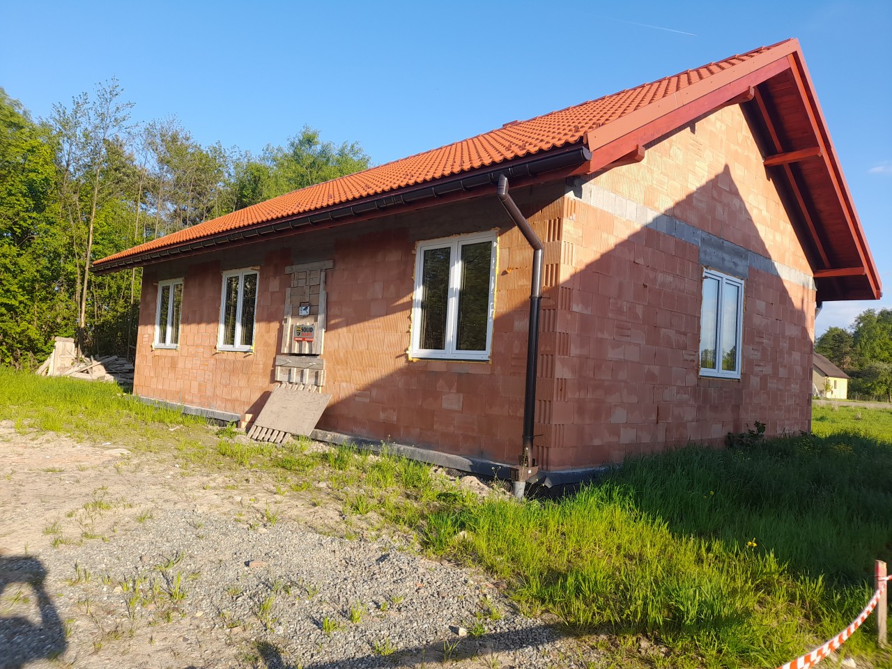 DOM W CENIE MIESZKANIA