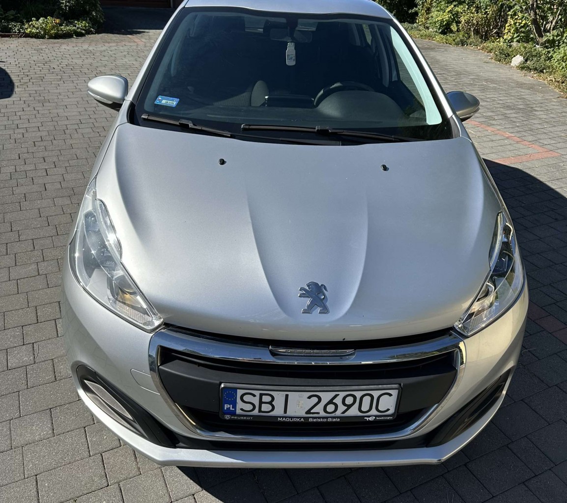 Peugeot 208 Peugeot 208 1.6 Blue HDI Active