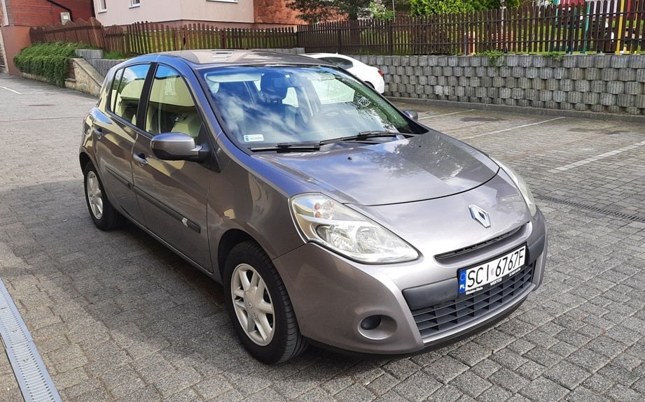 Renault Clio SALONOWY Bezwypadkowy Serwisowany Bardzo Zadbany Klimatyzacja Alufelgi