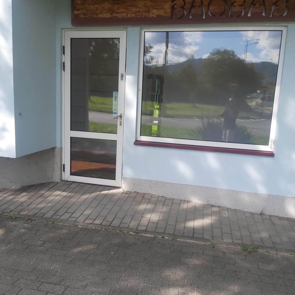 Wynajem  Obiekt  Handlowo /Usługowy