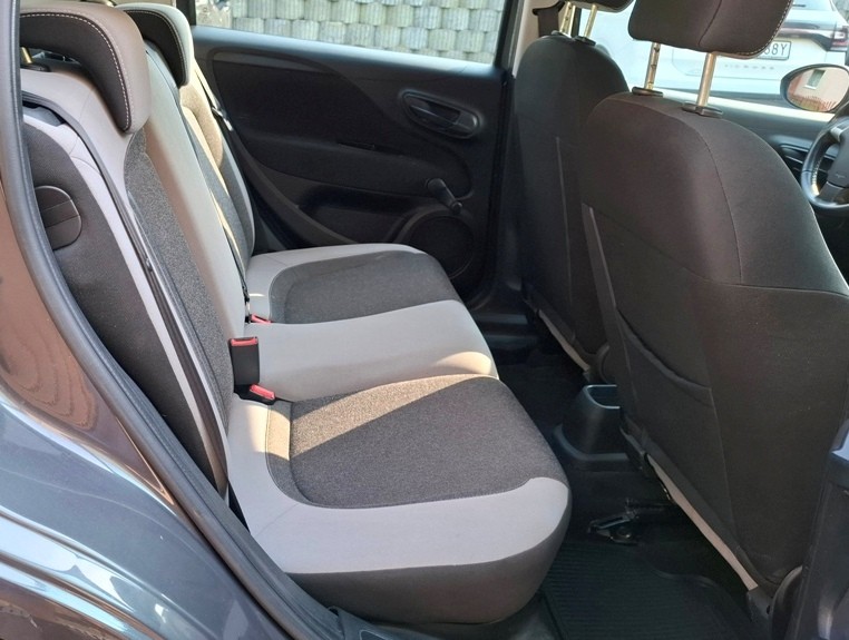Fiat Punto 2012 Benzyna 2014r. Kupiony w Polskim Salonie Serwisowany Bardzo Ładny Kolor!