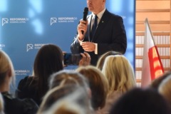 646983423_1247892354198397_4005831491390207884_n