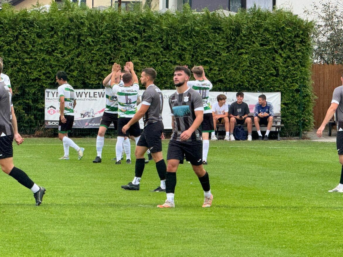 Krzysztof Kałuża, LKS Pogórze, Gol