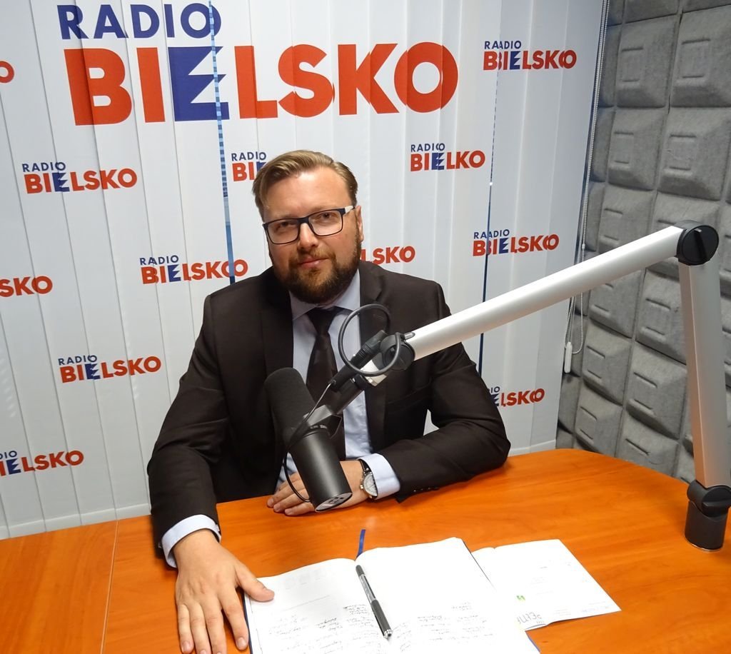 Tło