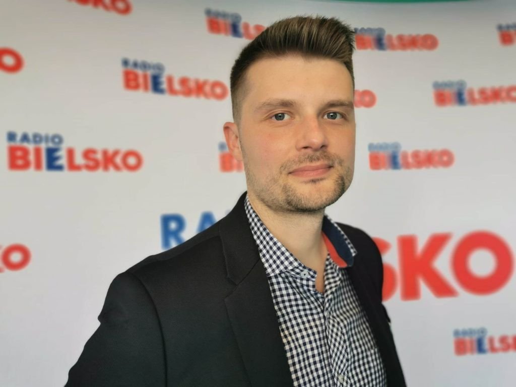 Tło