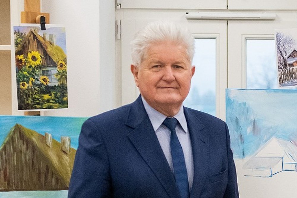 Tło