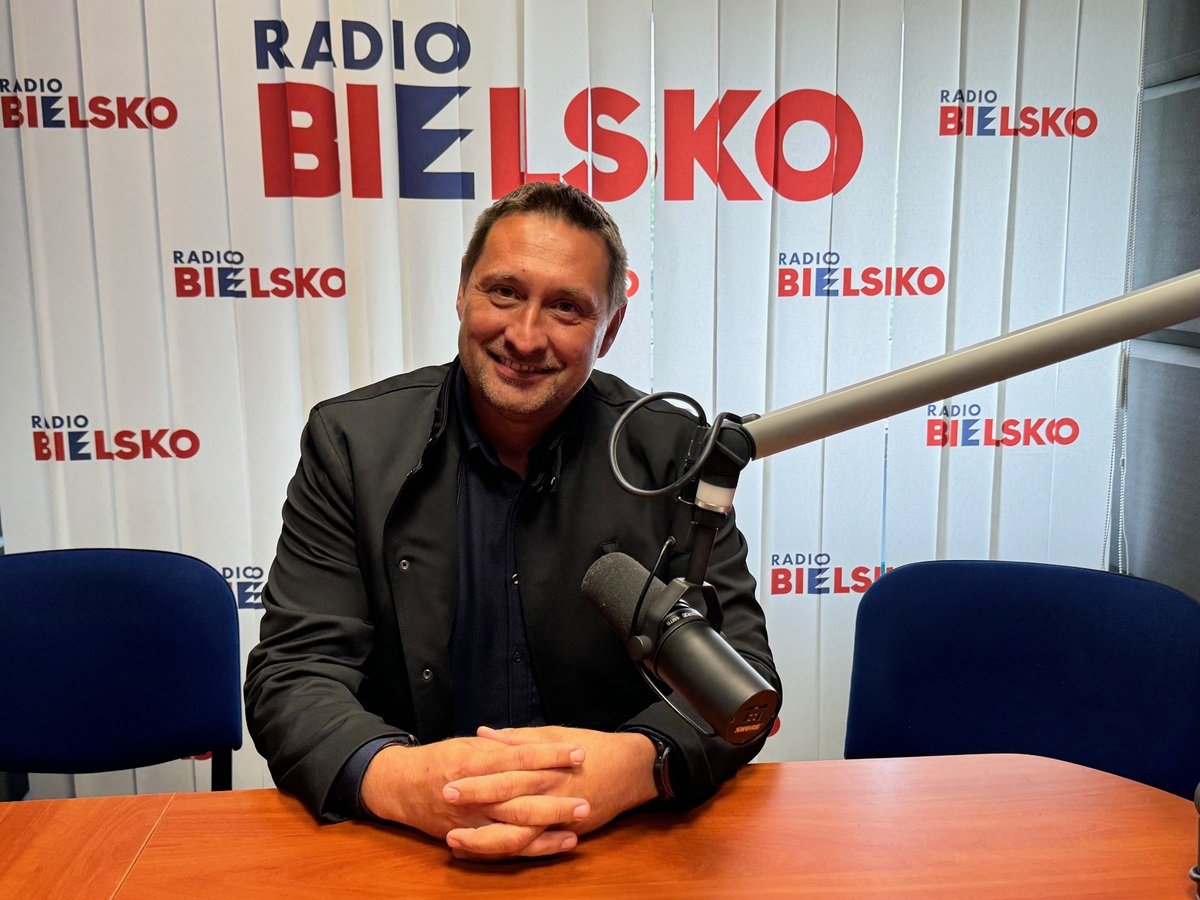 Tło