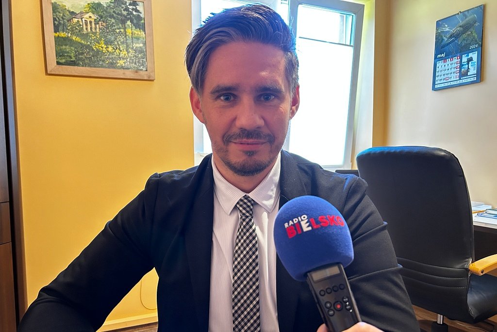 Tło