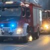 Pożar w hali produkcyjnej przy ul. Konwojowej. Załoga zdążyła wyjść przed przyjazdem straży