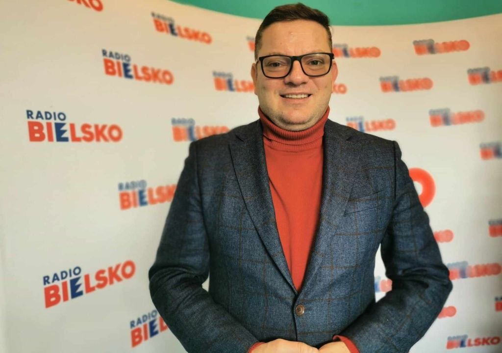 Tło