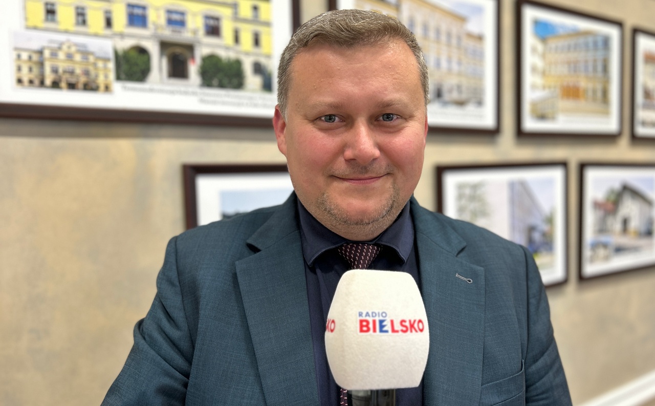 Tło