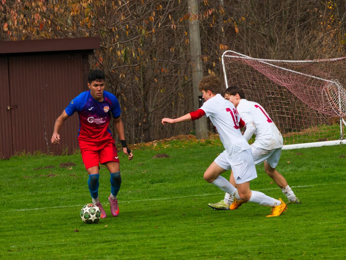 Michael Batista, Żar Międzybrodzie Bialskie, LKS II Czaniec, A klasa