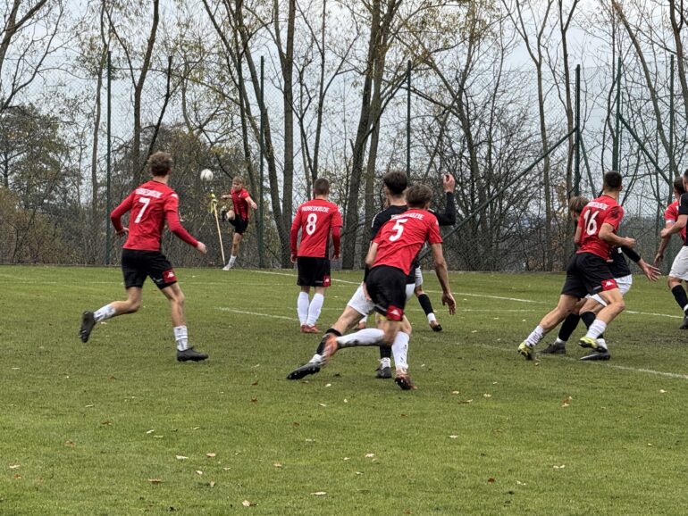 Drzewiarz Jasienica, Podbeskidzie II, finał Pucharu Polski, Bielsko-Biała