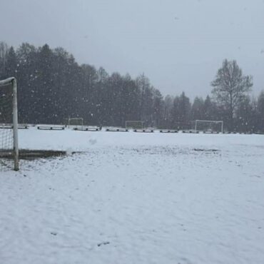 LKS Sopotnia - śnieg