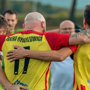Zawodnicy Iskry Rybarzowice