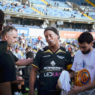 Galacticos Show - Ronaldinho