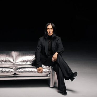 Ponadczasowa elegancja – jakie koszule męskie powinien mieć w szafie każdy mężczyzna?