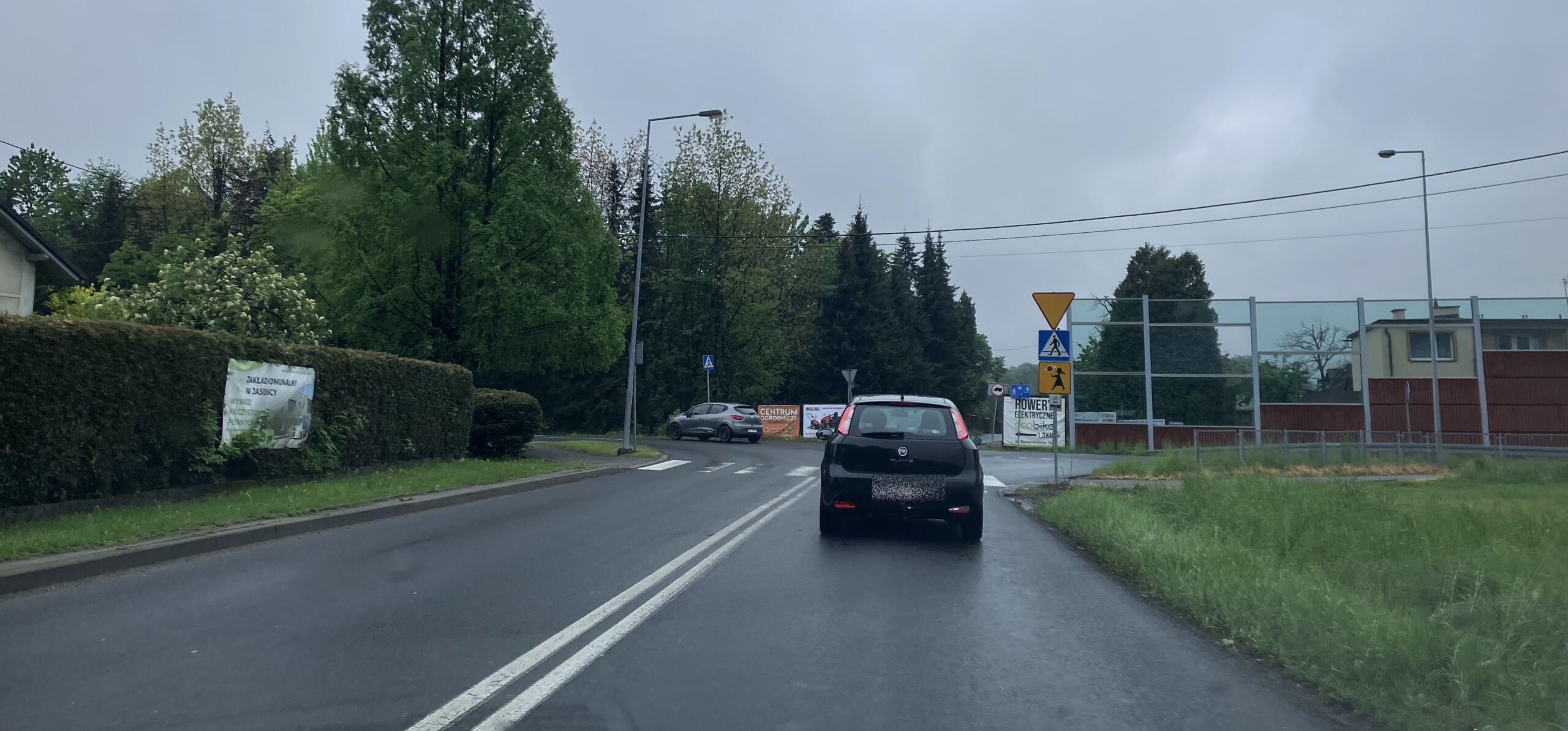 Tło