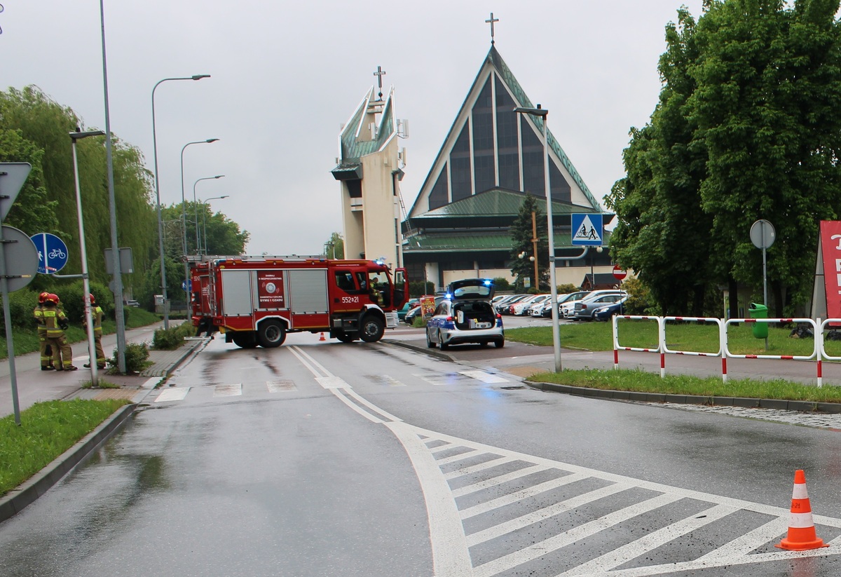 Tło