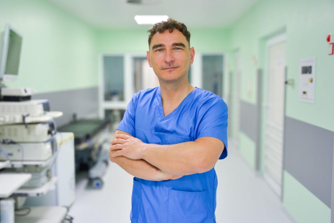 Prof. Krzysztof Nowosielski