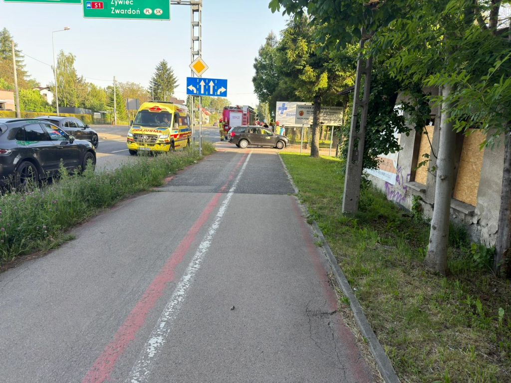 Tło