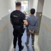 Atak nożem na osiedlu Piastów. Policjanci zatrzymali napastnika