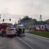 DK1 zablokowana. Dwa auta zderzyły się na skrzyżowaniu