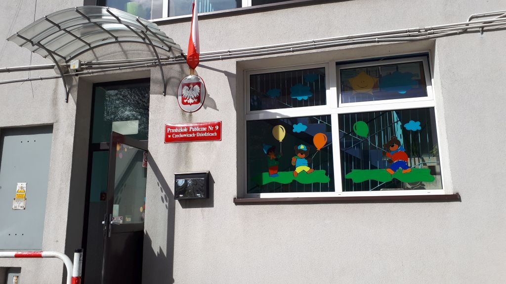 Tło