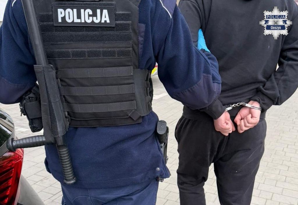 Tło