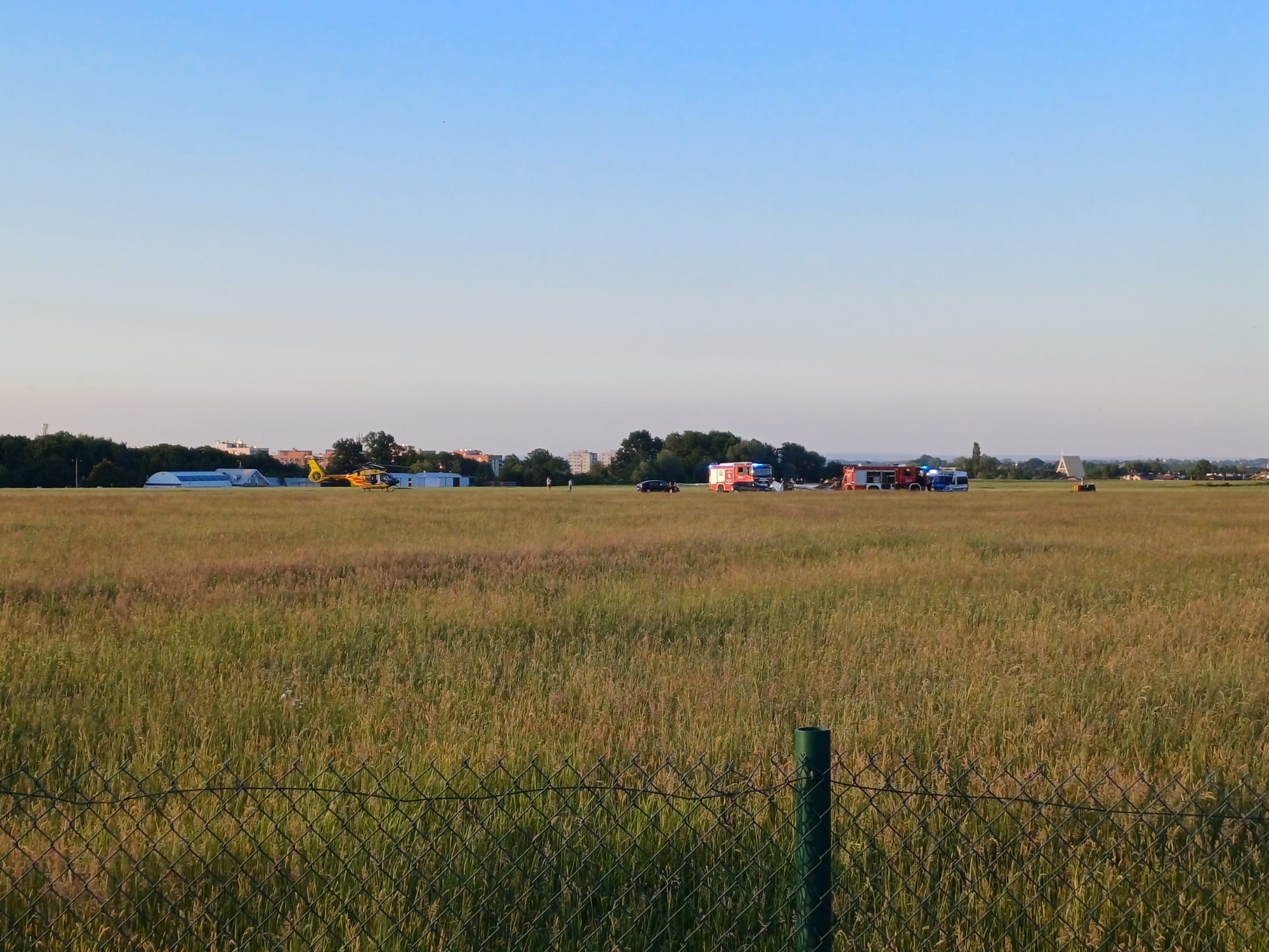 Tło