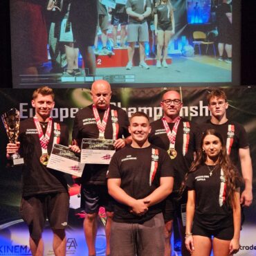 Medale Benchpress Kozy WUAP w Austrii
