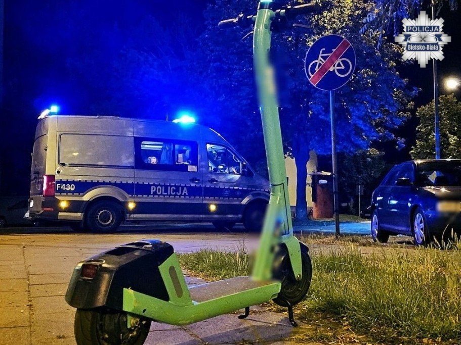 Tło