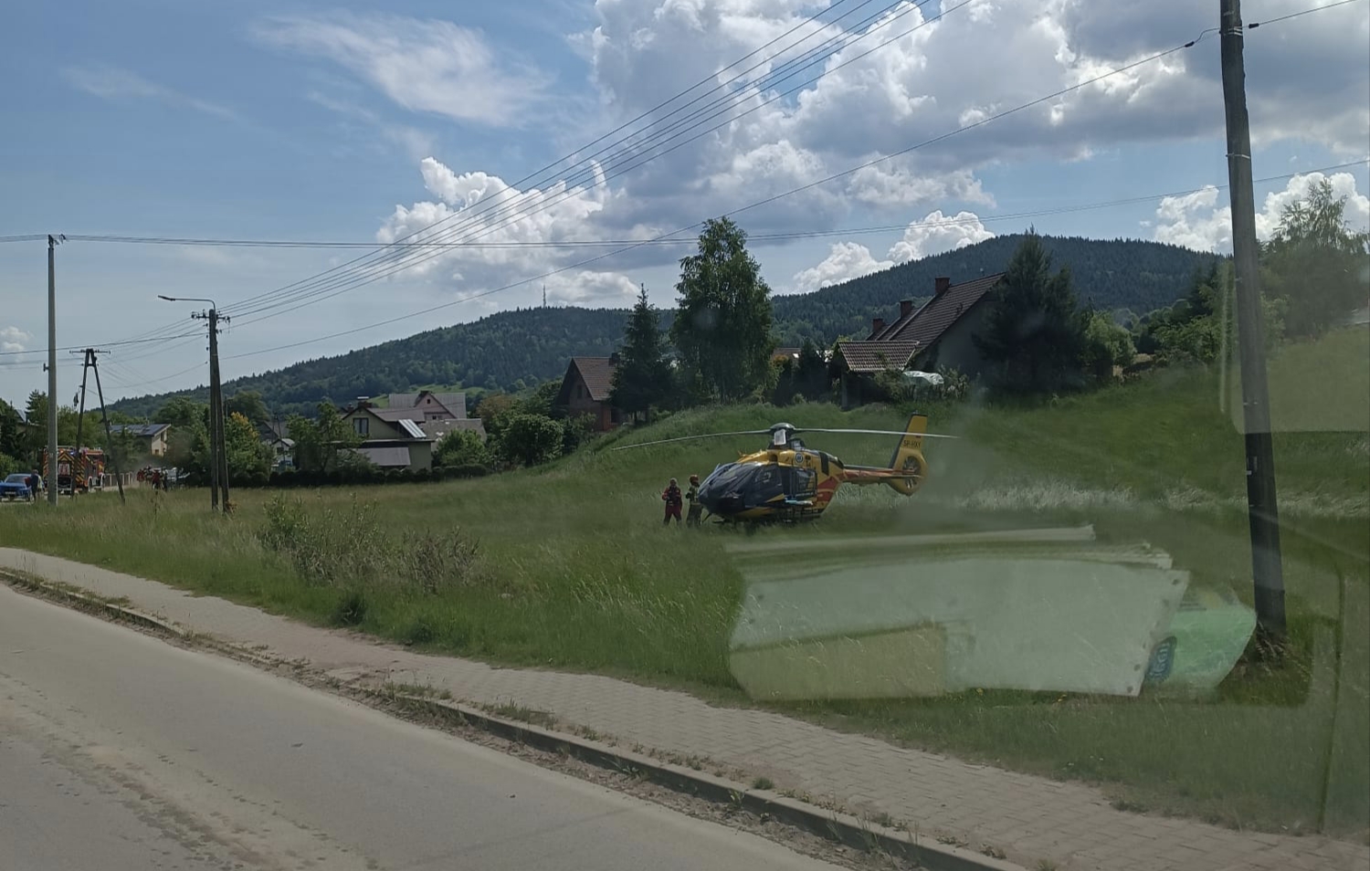 Tło