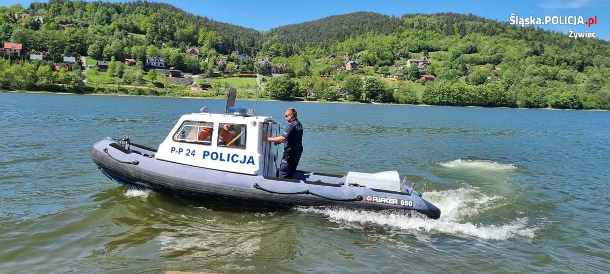 Tło