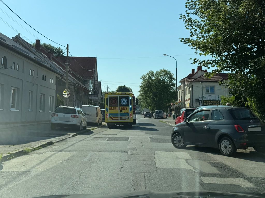 Tło