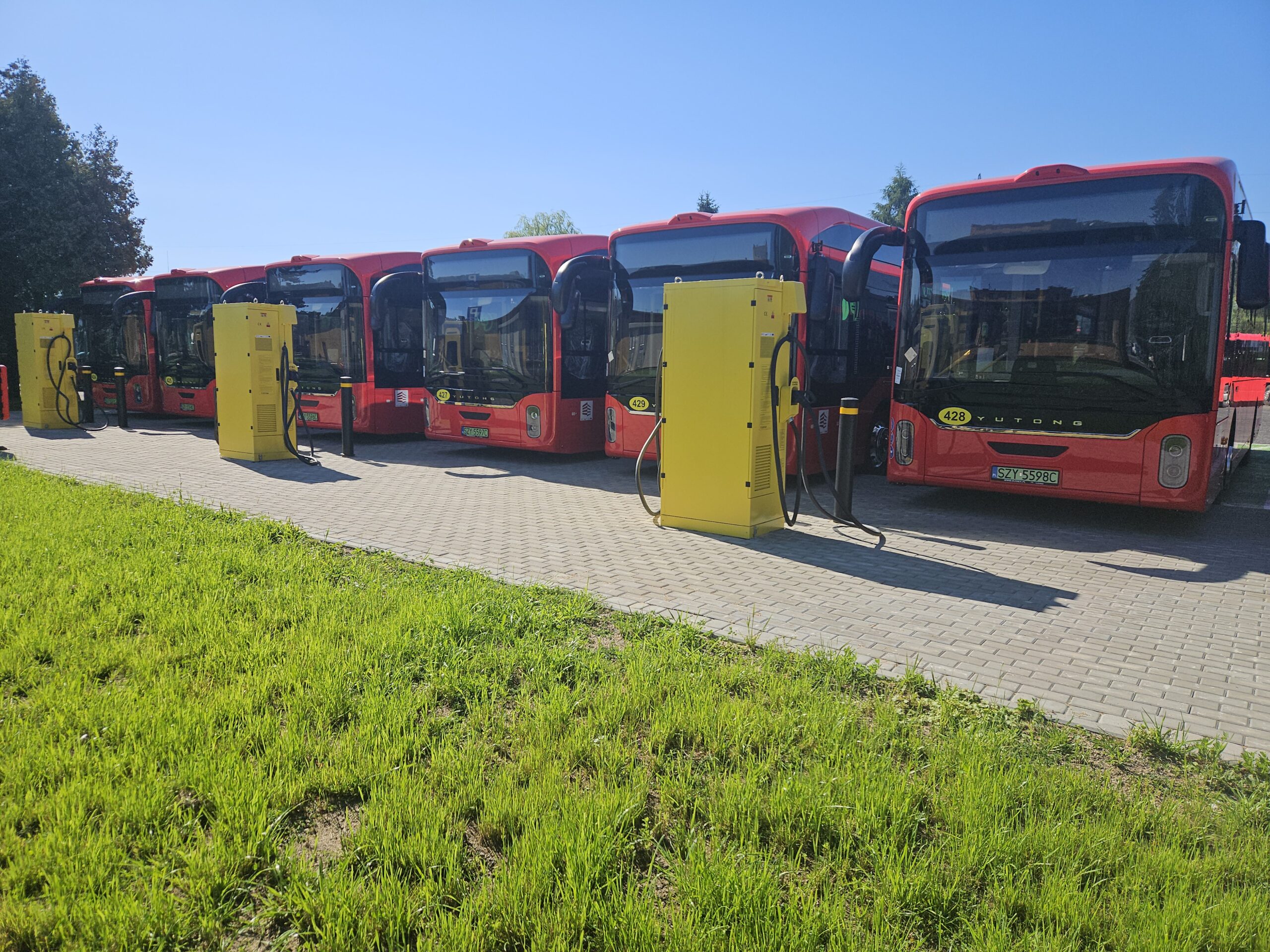 Tło