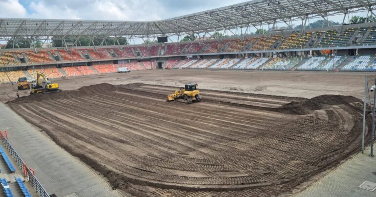 Stadion Miejski Bielsko-Biała wymiana murawy