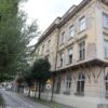 Dziury po odparzeniach znikną. Miliony na termomodernizację zabytkowej szkoły