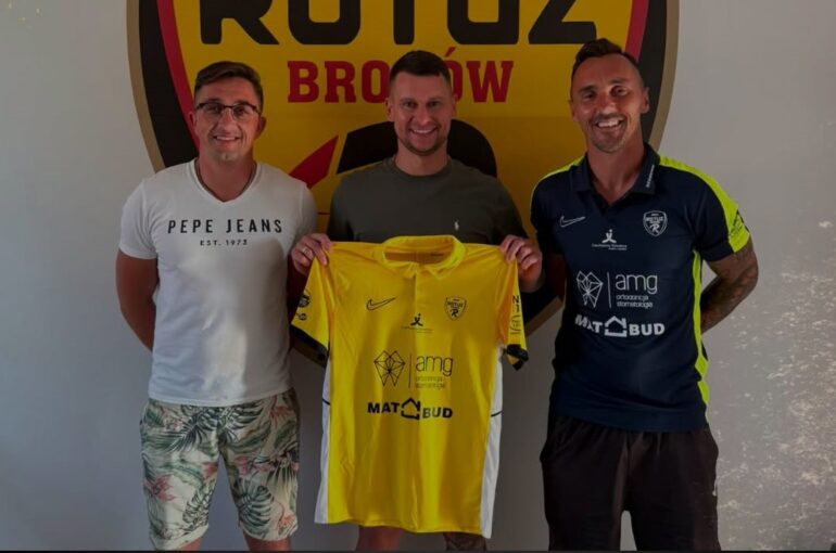 Rotuz Bronów - Jakub Kowalski