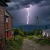 Burze przechodzą przez region. Niebezpiecznie w górach i na drogach