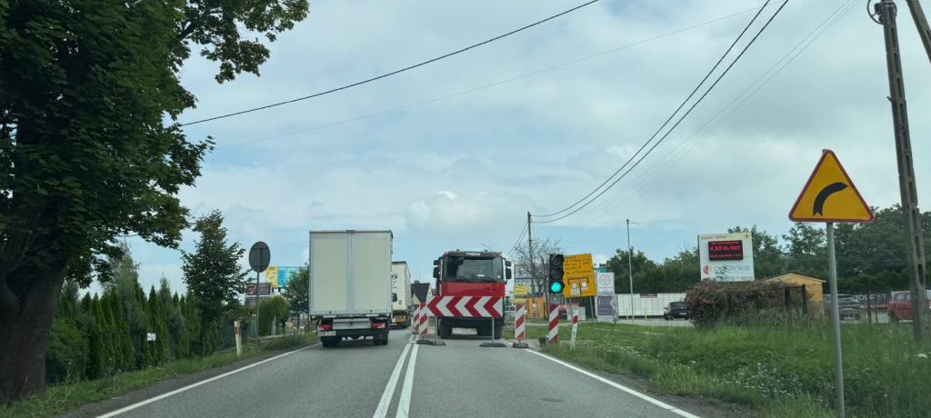 Tło