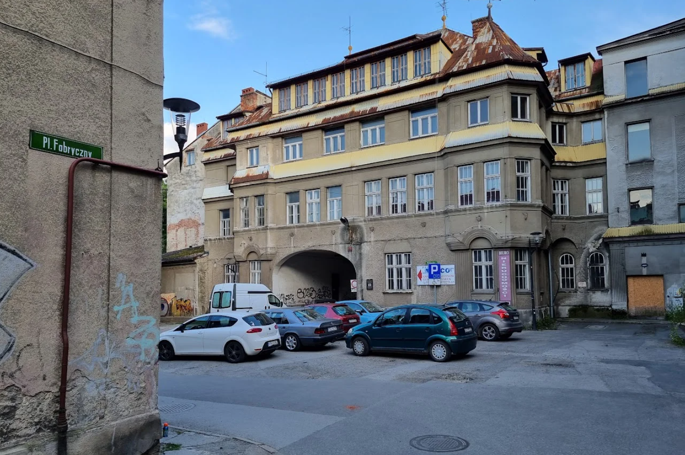 Tło