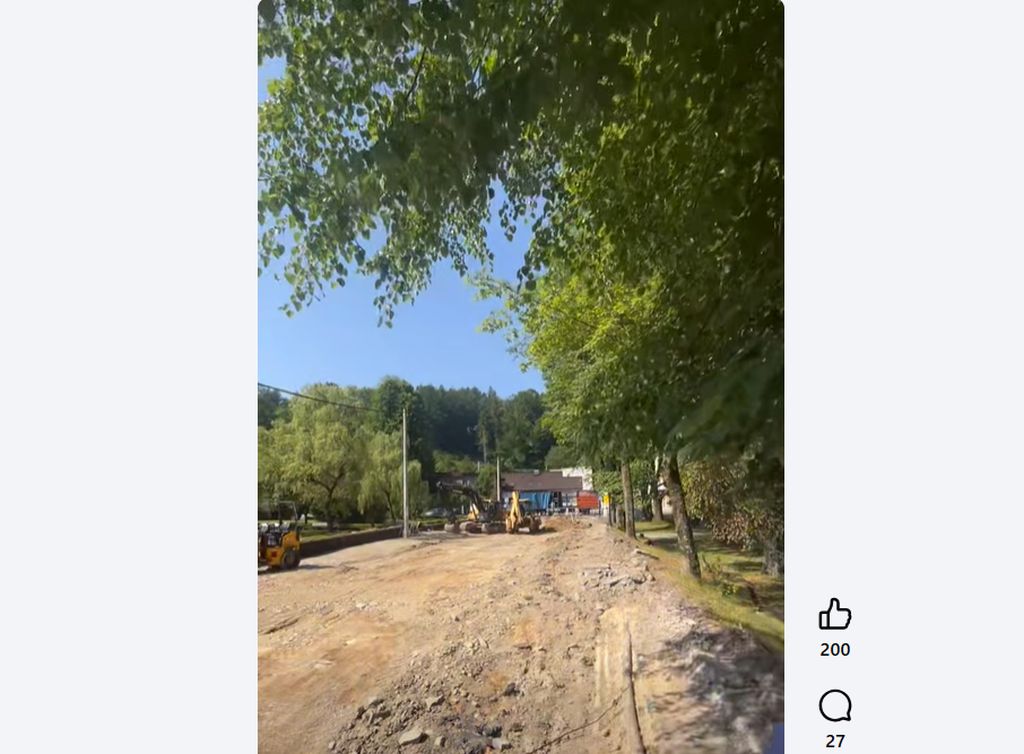 Tło
