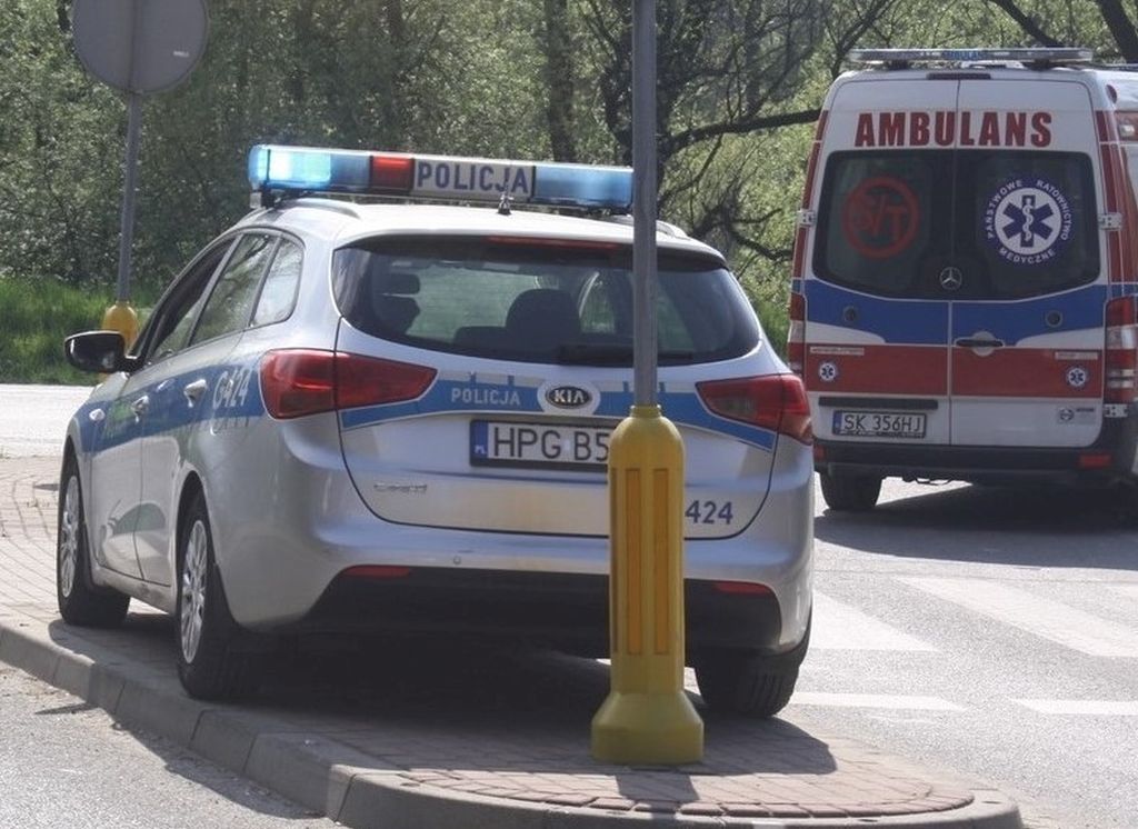 Tło