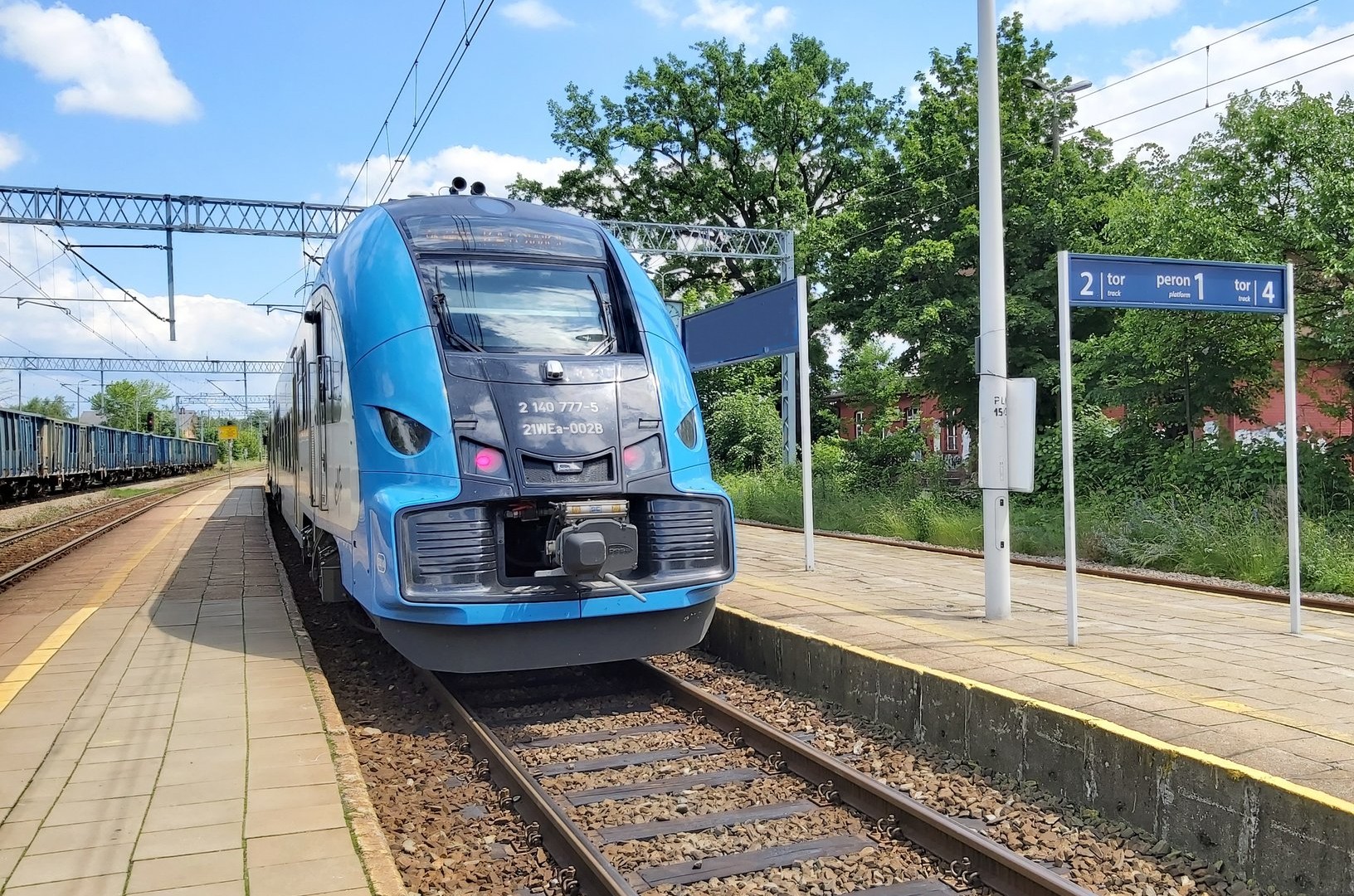 Tło