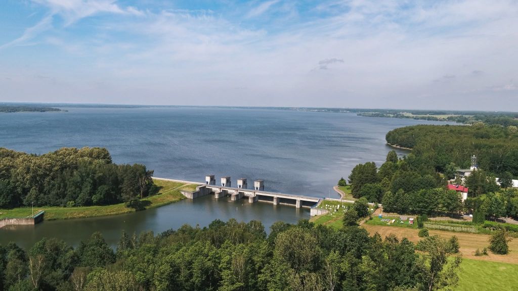Tło